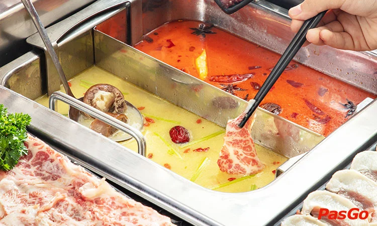 nha-hang-lau-bo-trung-hoa-thai-ha-4