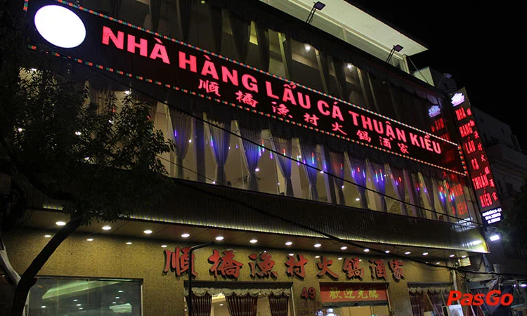 nha-hang-lau-ca-thuan-kieu-phu-huu-10