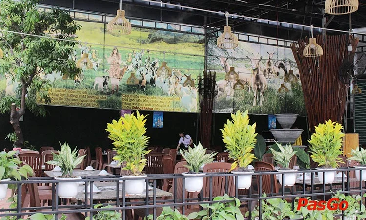 nha-hang-lau-de-dong-huong-2-hoang-dieu-2-slide-12