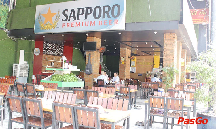 nha-hang-lau-de-dong-huong-binh-thanh-slide-11