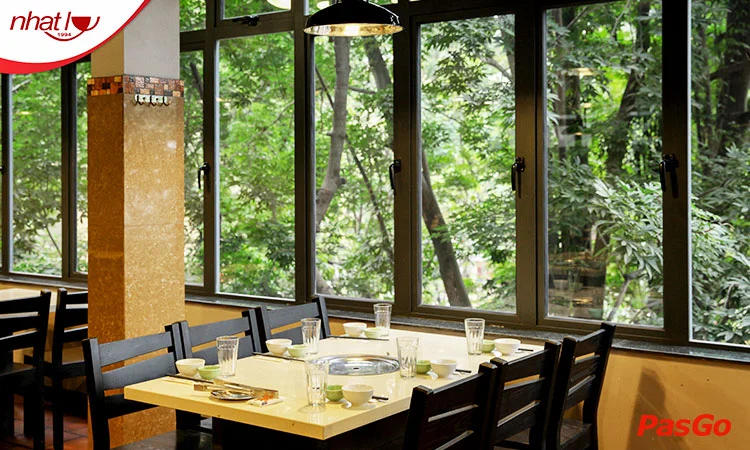 nha-hang-lau-de-nhat-ly-tay-son-12