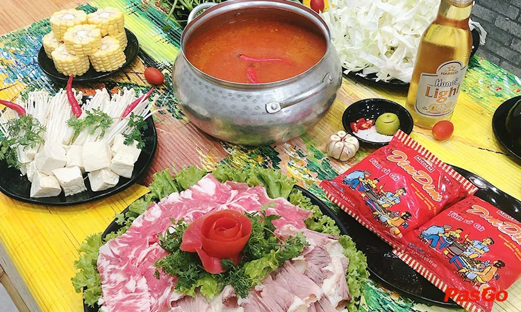 nha-hang-lau-dinh-pho-vong-5