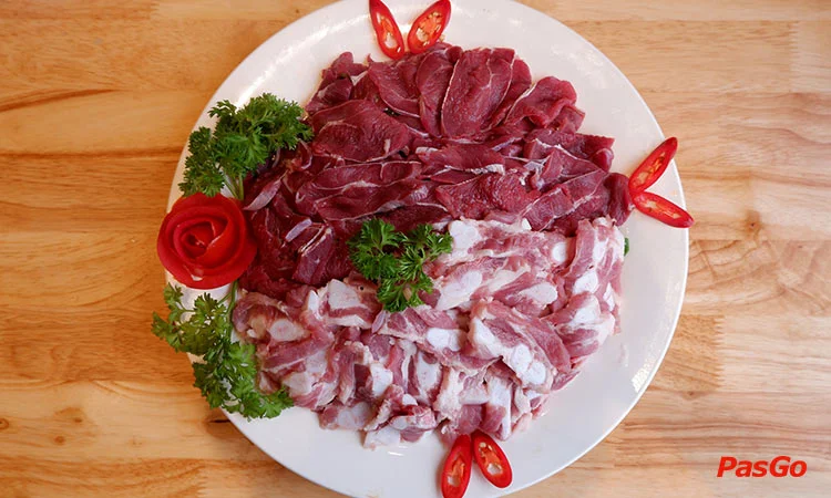 nha-hang-lau-han-noi-xa-dan-4