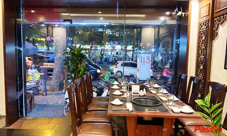 nha-hang-lau-hap-fresh-huynh-thuc-khang-10