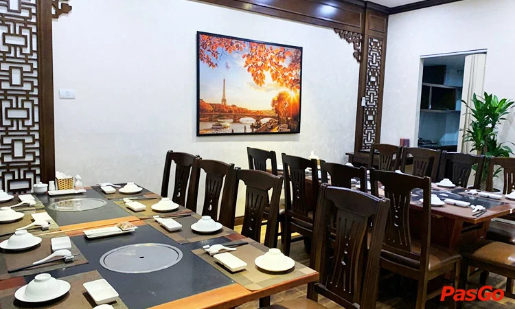 nha-hang-lau-hap-fresh-huynh-thuc-khang-11