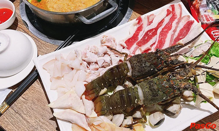 nha-hang-lau-hoa-vy-mai-hac-de-4