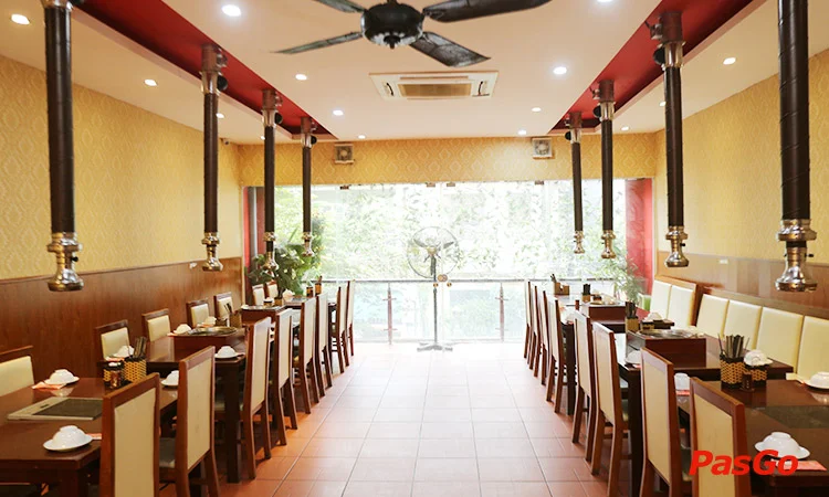 nha-hang-lau-hoi-quan-hoang-cau-slide-12