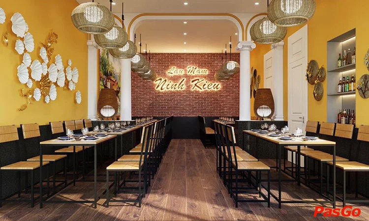 nha-hang-lau-mam-ninh-kieu-o-cho-dua-10