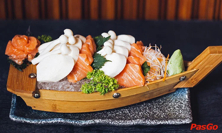 nha-hang-lau-nam-ashima-dien-bien-phu-8