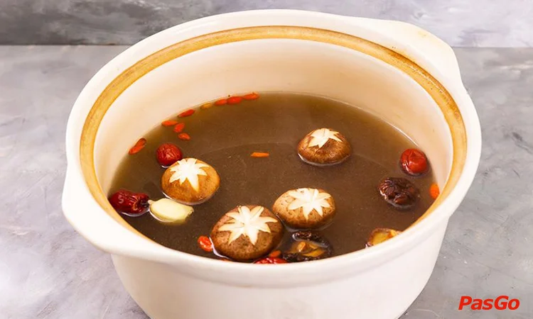 nha-hang-lau-nam-gia-khanh-linh-dam-3