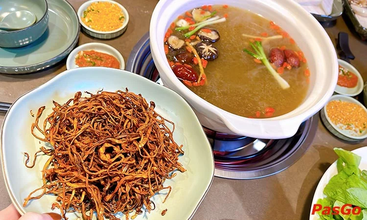 Nhà hàng Lẩu Nấm Kinoko Nguyễn ChánhLẩu Nấm Thiên Nhiên Mang Phong Cách Nhật 3