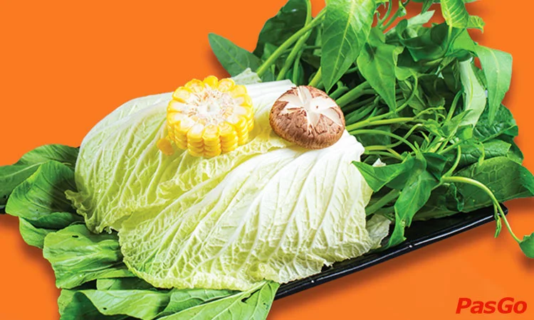 nha-hang-lau-phan-thai-ha-slide-4