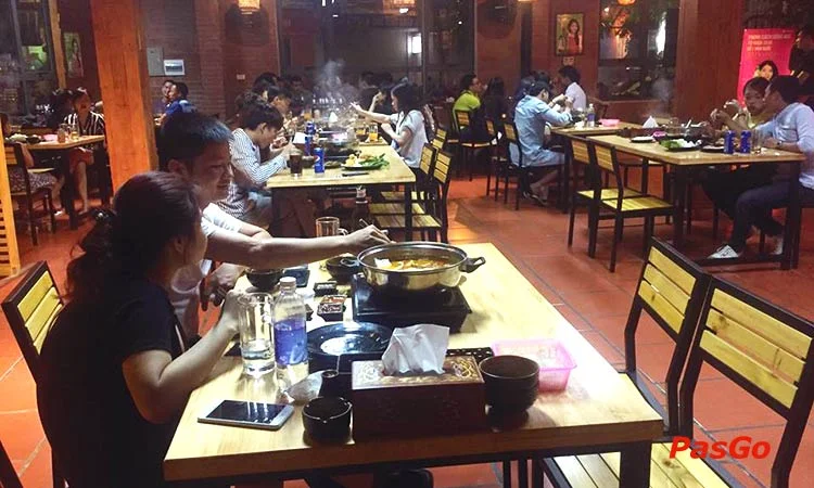 nha-hang-lau-phan-nguyen-chanh-slide-12