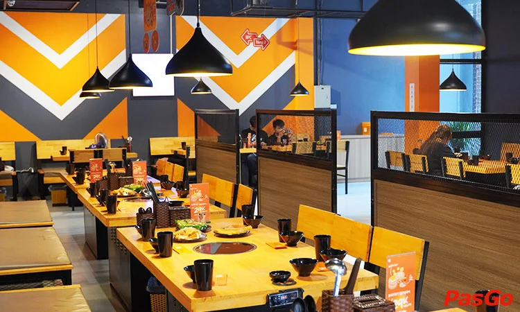 nha-hang-lau-phan-phung-khoang-12