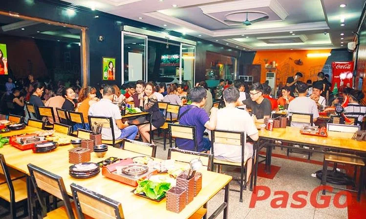 nha-hang-lau-phan-thai-ha-slide-12