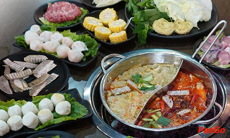 nha-hang-lau-tu-xuyen-hang-cot-3