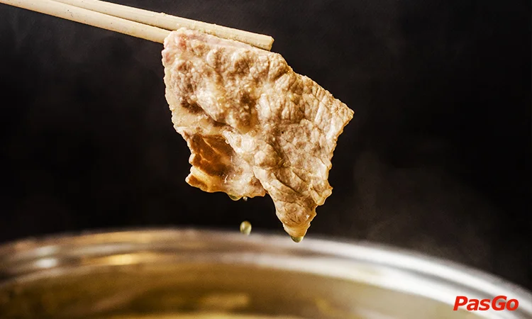 nha-hang-lau-vo-cuc-dinh-nup-7