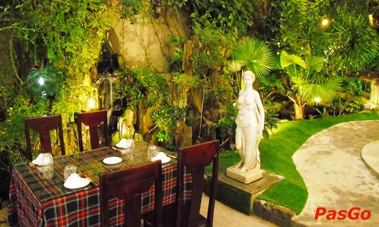 Nha-hang-le-gia-3-pham-van-dong-da-nang-slide-5