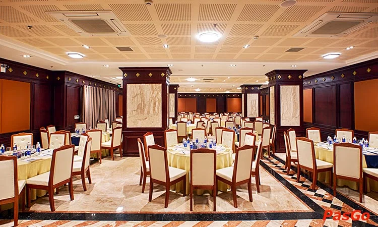 nha-hang-le-gourmet-samdi-hotel-slide-12