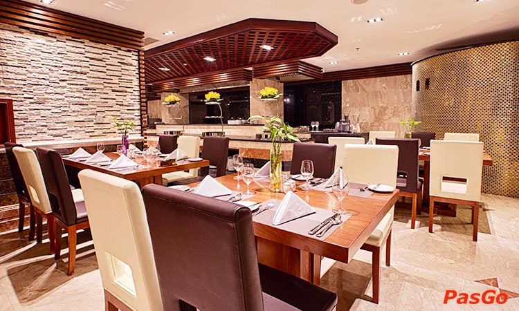 nha-hang-le-gourmet-samdi-hotel-slide-9