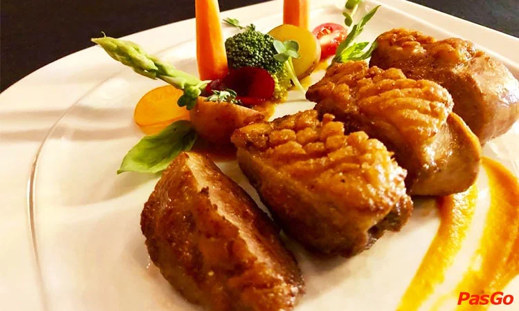 nha-hang-le-jardin-french-bistro-quang-an-11