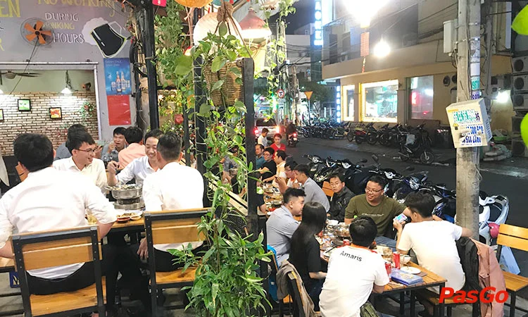 Nha-hang-le-la-quan-slide-11