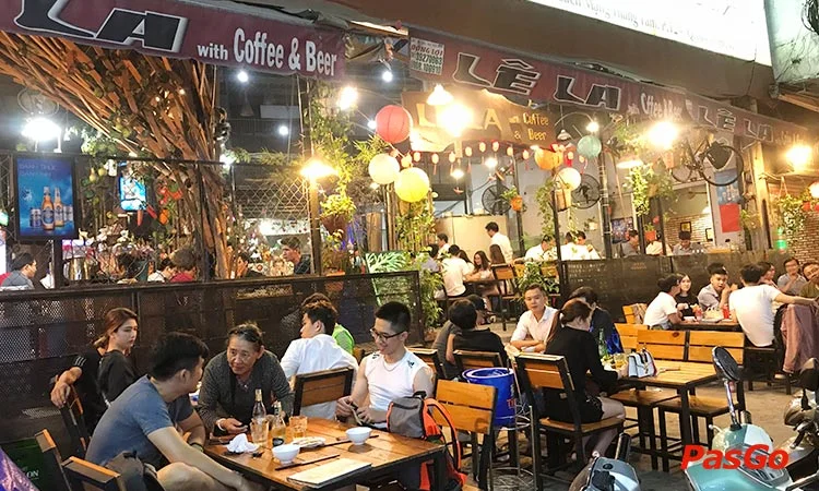 Nha-hang-le-la-quan-slide-12