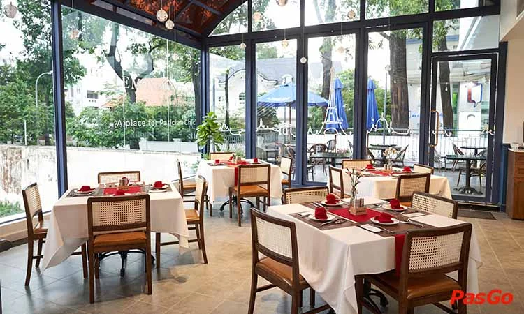 nhà hàng le monde steak lê quý đôn 7