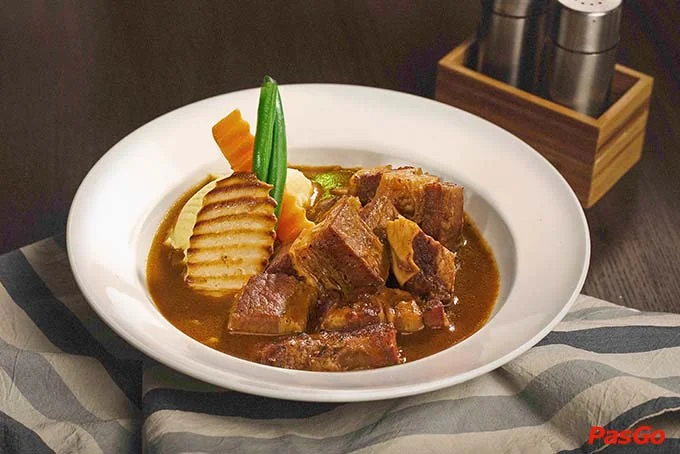 nhà hàng le monde steak lê quý đôn 11