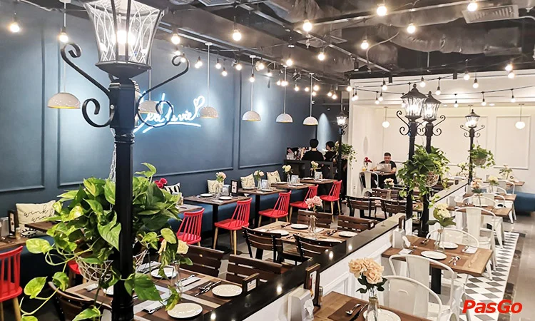 nha-hang-le-monde-steak-royal-city-11