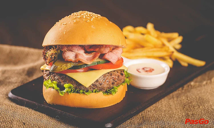 nha-hang-le-monde-steak-times-city-12