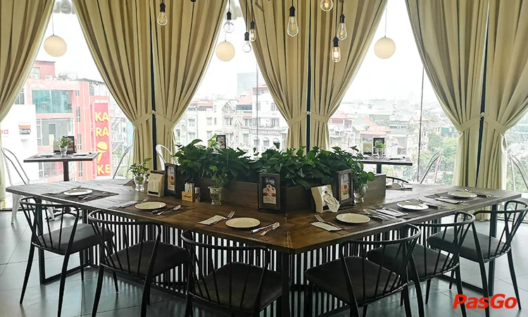 nha-hang-le-monde-steak-vincom-pham-ngoc-thach-11