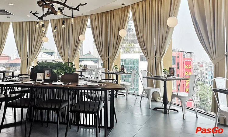 nha-hang-le-monde-steak-vincom-pham-ngoc-thach-12