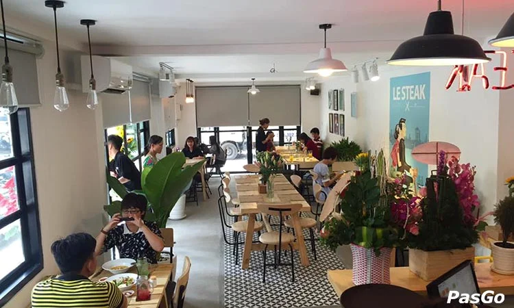 nha-hang-le-steak-slide-11