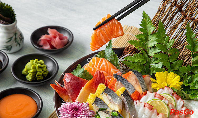 nha-hang-lets-sushi-yen-lang-1