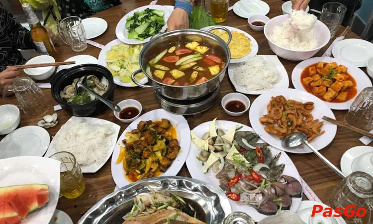 nha-hang-linh-trang-le-quang-dao-10