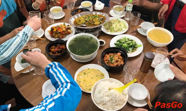 nha-hang-linh-trang-le-quang-dao-12