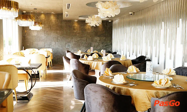 nha-hang-lion-city-exclusive-trang-tien-plaza-10