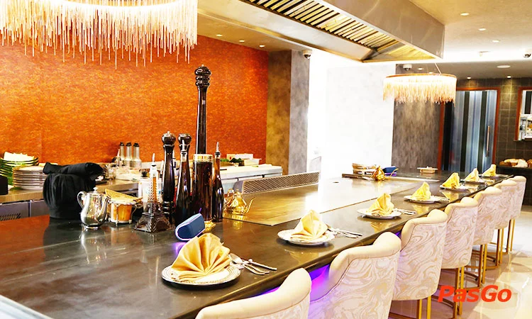 nha-hang-lion-city-exclusive-trang-tien-plaza-11