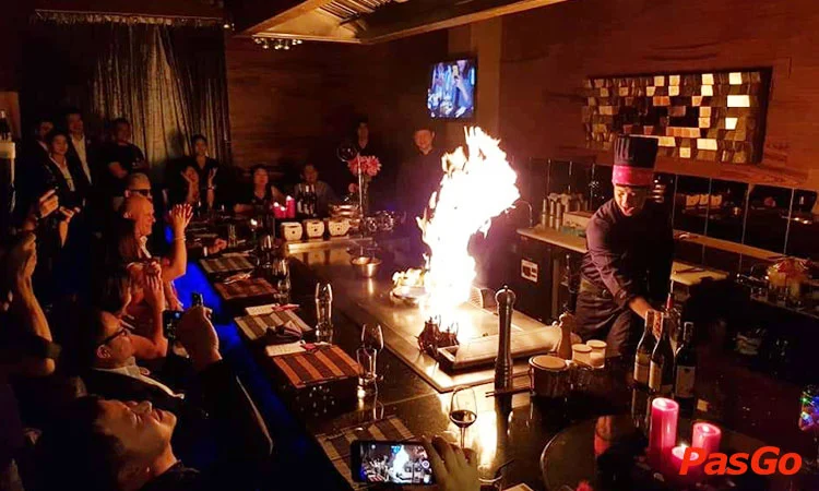 nha-hang-lion-city-ngo-duc-ke-10