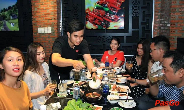 nha-hang-lo-nuong-da-pham-van-chieu-9