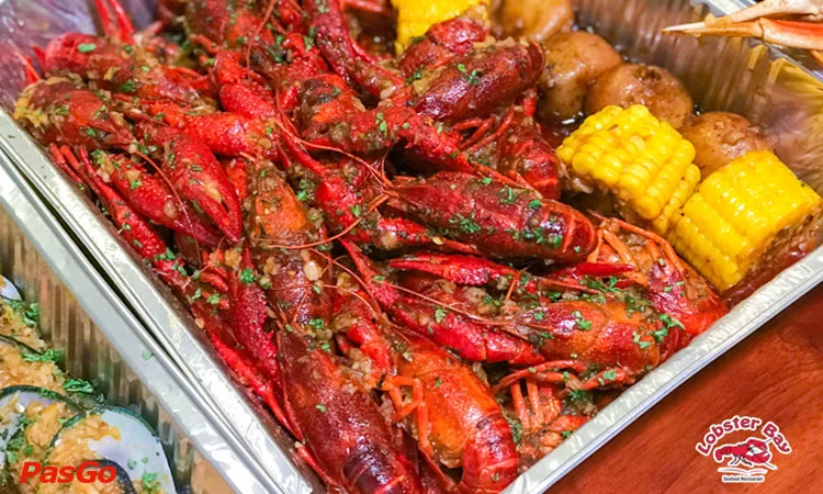 nha-hang-lobster-bay-truong-cong-dinh-3