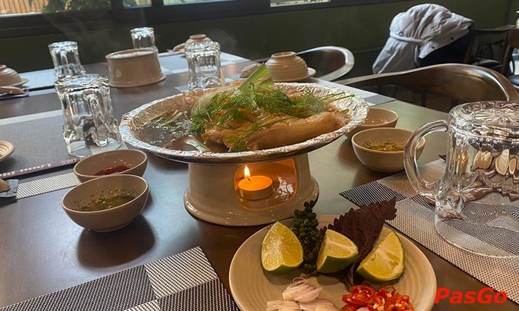 Nhà hàng Lòng Phố Chính Kinh Chuyên lòng lợn & món Việt 8