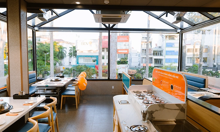 nha-hang-long-wang-nguyen-thi-minh-khai-2