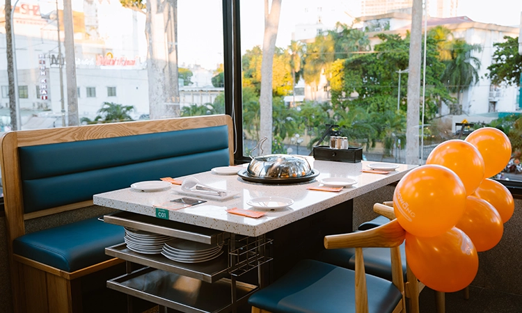 nha-hang-long-wang-nguyen-thi-minh-khai-4