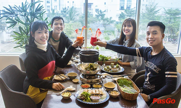 nha-hang-lotus-wine-&-dine-cha-ca-la-vong-nguyen-van-thoai-10