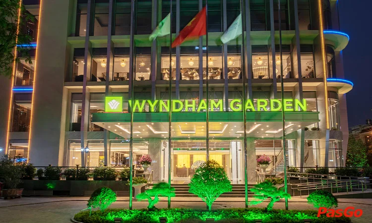 nha-hang-lounge-@m-to-huu-12