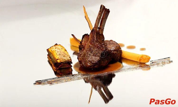 nha-hang-ly-club-sai-gon-143-nam-ky-khoi-nghia-slide-10