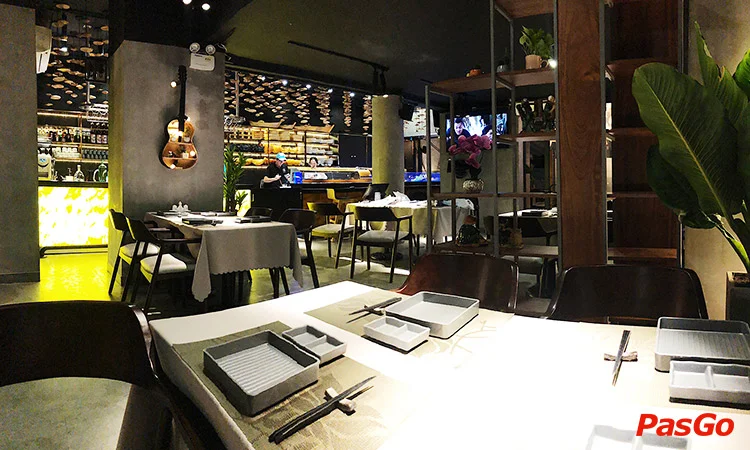 nha-hang-m-sushi-&-grill-truong-son-11