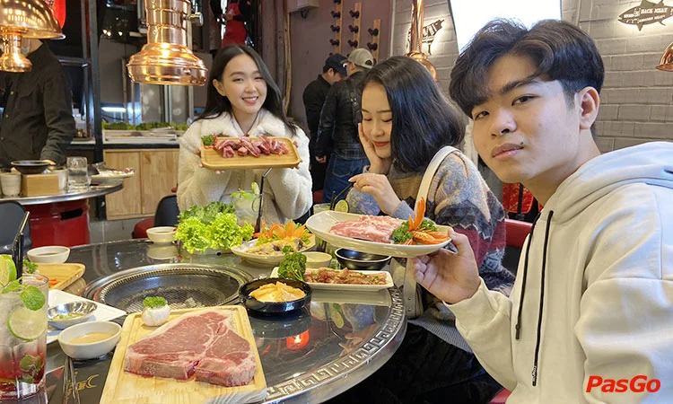 nha-hang-mam-mam-bbq-giang-vo-4